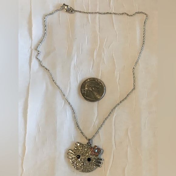 Vintage “Hello kitty”with pink flower on ear rhinestone necklace. Rare - Picture 4 of 5